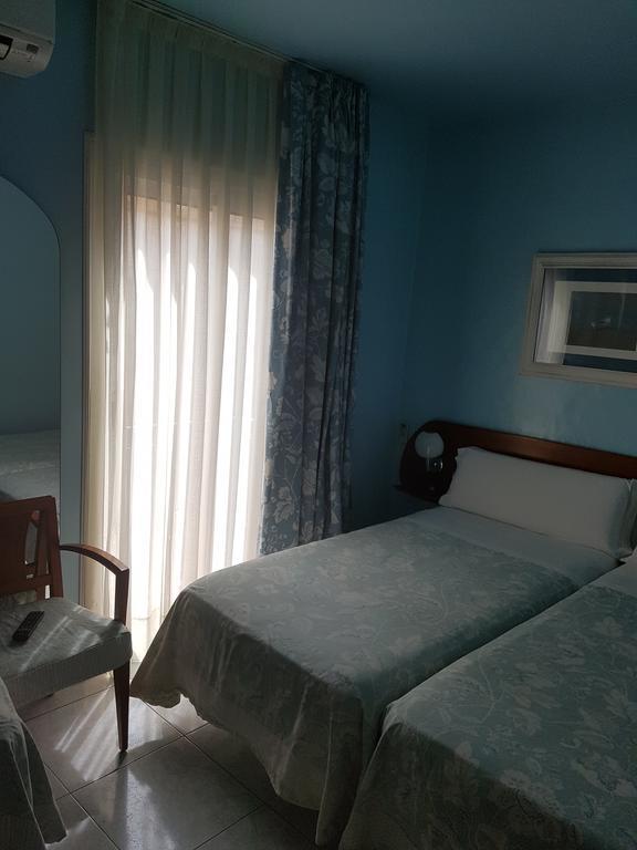 Auberge de jeunesse Marina Folch *